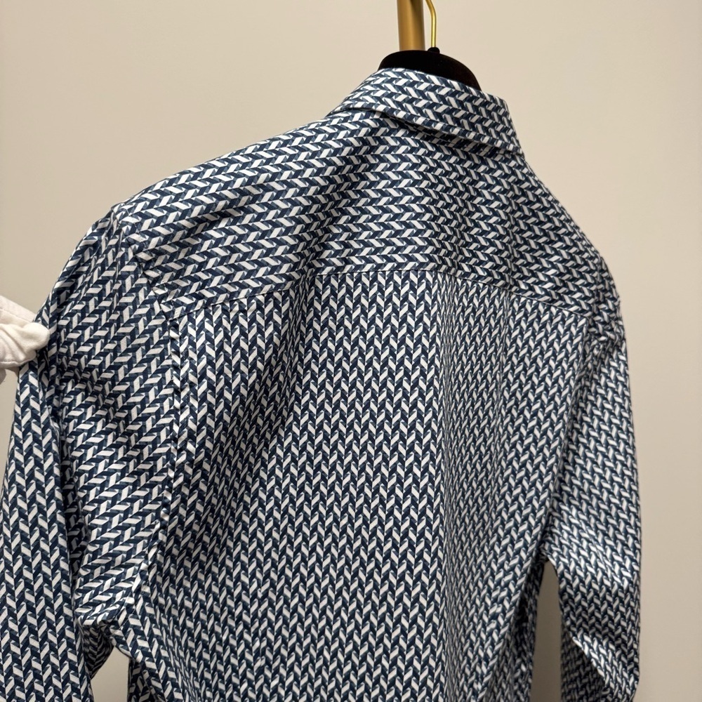 Ted Baker London Slim Fit Blue Geometric Print Shirt (Size 4 / L) - Picture 6 of 16